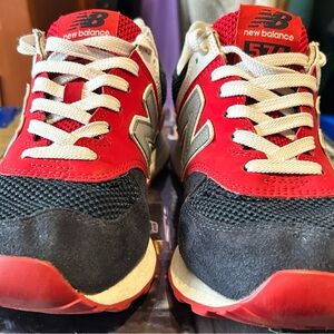 New Balance 574 “Eclipse Red” size 9W 7.5M